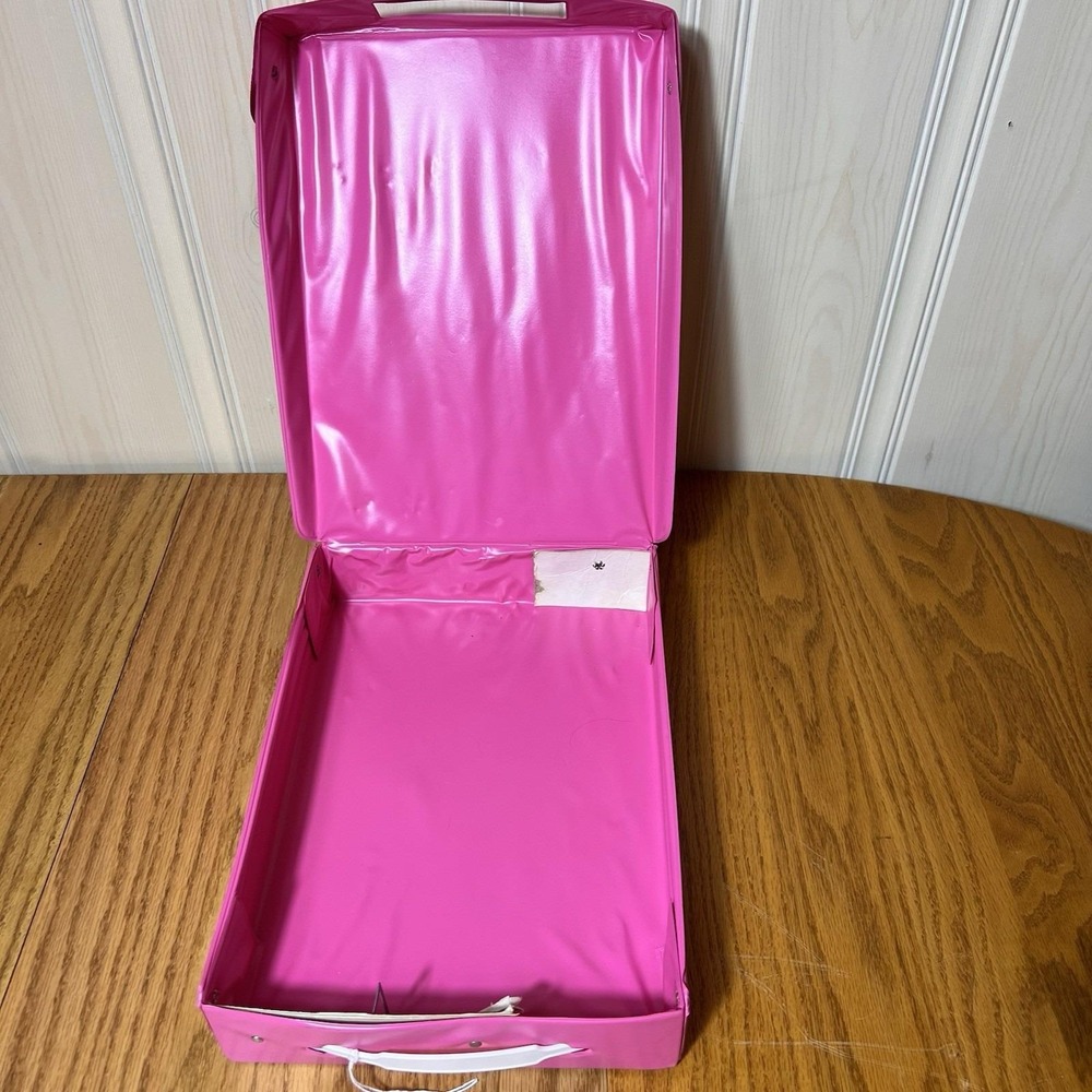 Vintage Tara Toy Fashion Doll Case Barbie Carrying Case - Picture 6 of 10